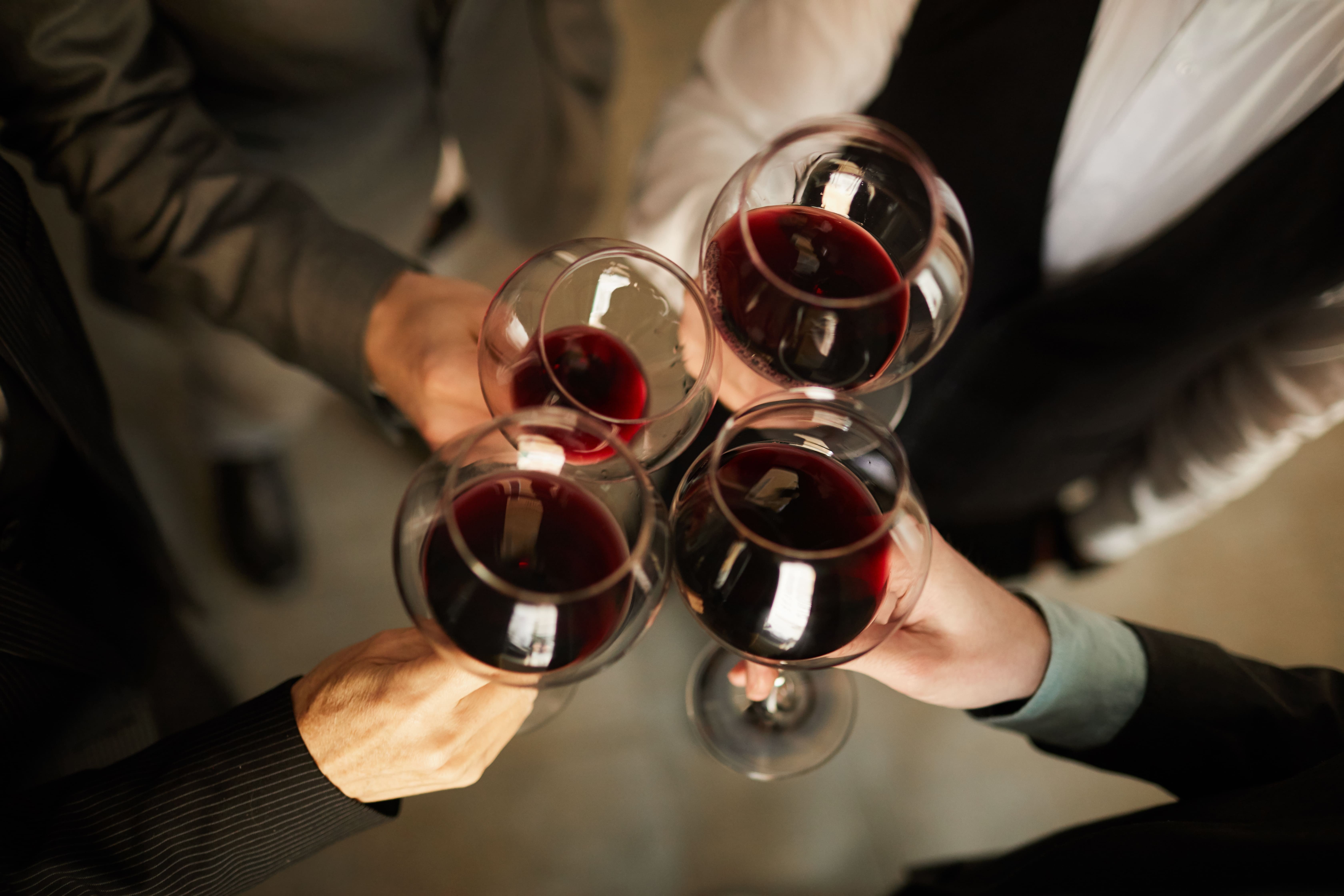 Vinho tem produção mais baixa em 60 anos; clima e preço alto ajudam a explicar queda