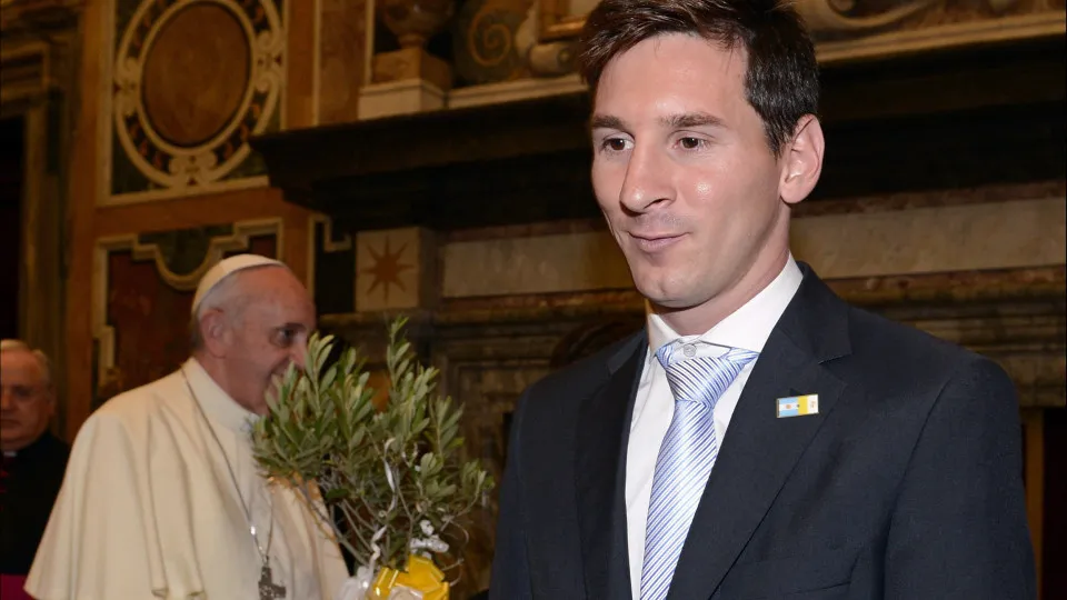 Messi se despede de Papa Francisco: "Vamos sentir saudades"