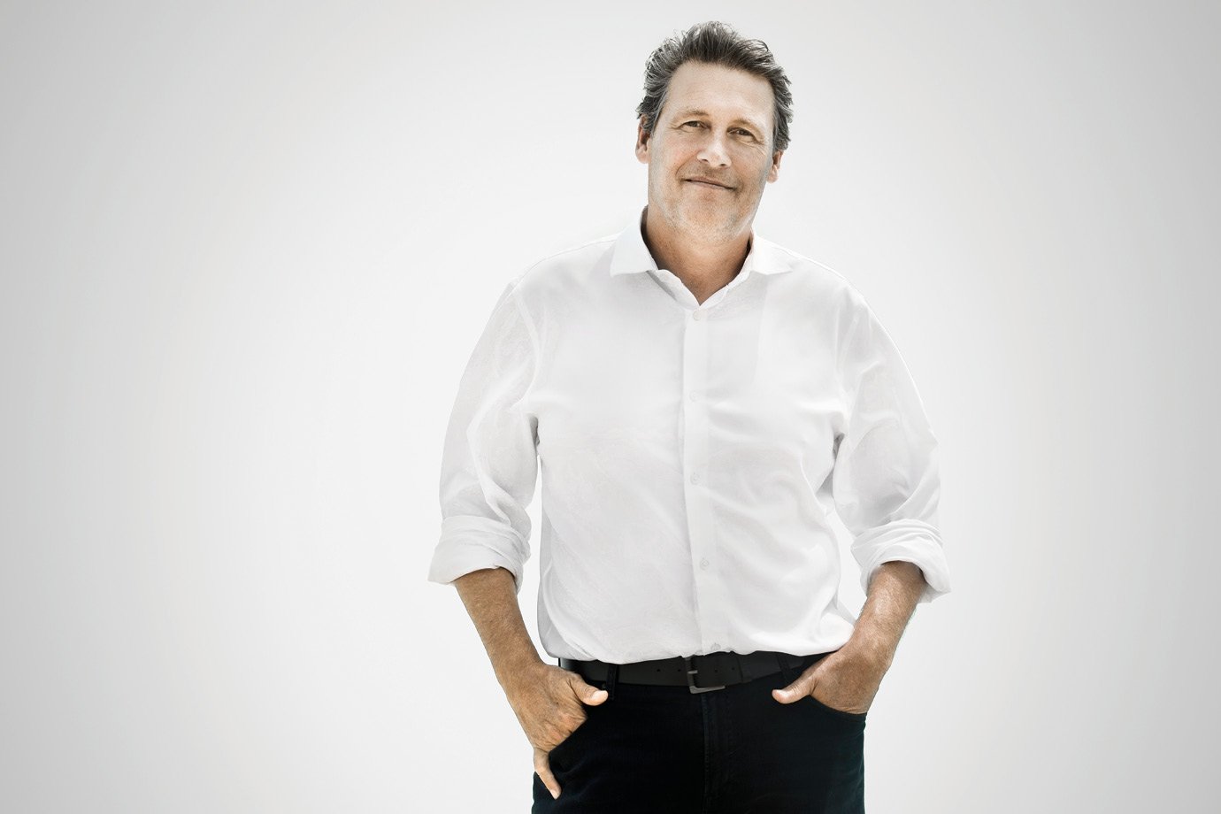 Meu estilo: as dicas de livro, série e viagem de Oscar Segall, CEO da KSM Realty