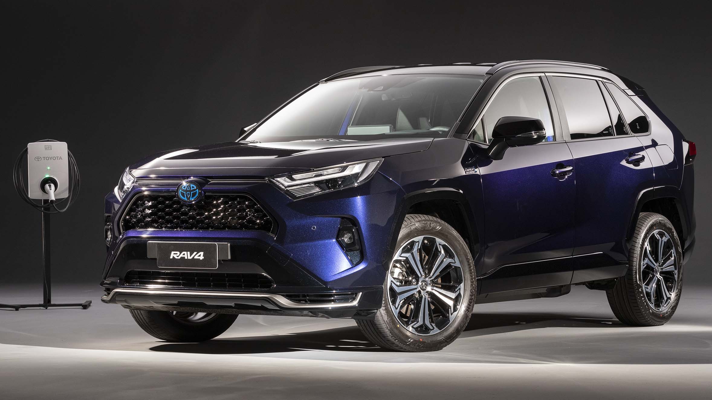 Toyota anuncia recall de RAV4 e GR Corolla por falha no painel de instrumentos