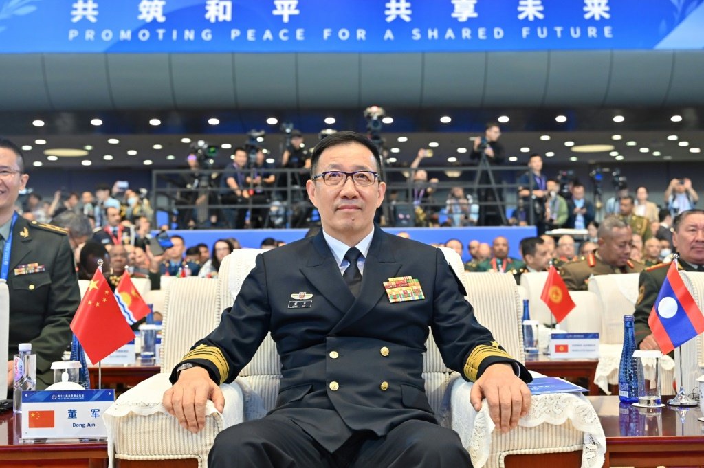 Ministro da Defesa da China critica hegemonia em fórum internacional